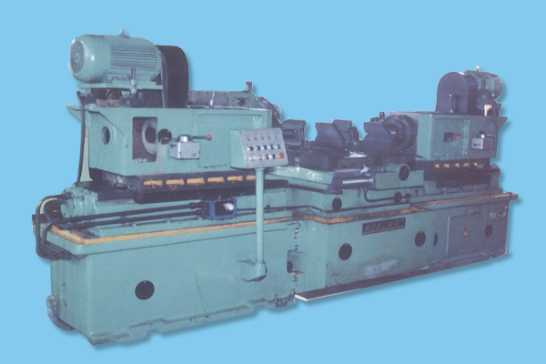 農用(yòng)車左右半(ban)軸套管加(jia)工組合機(ji)床